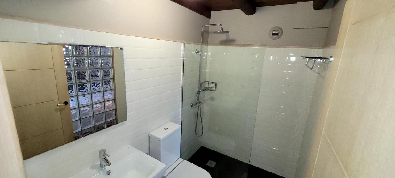 Habitaciones La Cuevona De Guitiriz Lugo Екстериор снимка